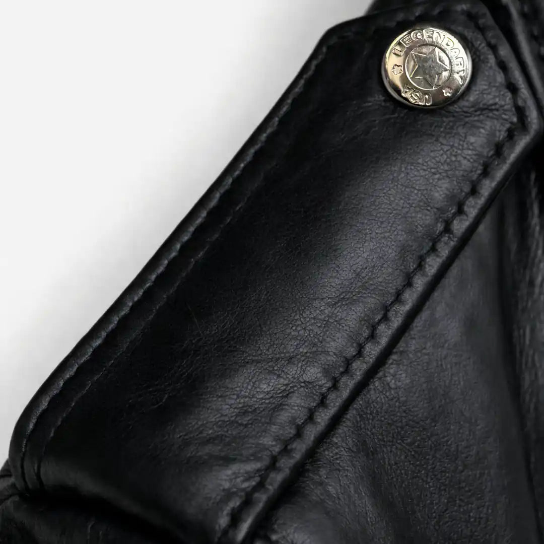 Half-belt back — vintage lines, full reach