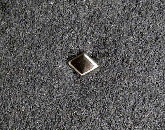 Nickel Diamond Spot (Studs) 100 pk